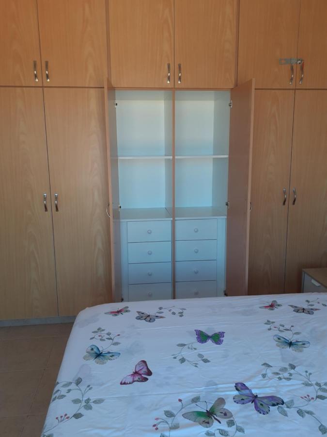 Beautiful 2-Bed House In Mandria Paphos Villa Eksteriør billede